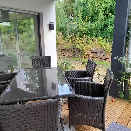 Апартаменты Haus Edda - Mit Garten Und Schlossblick Marburg