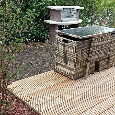 Апартаменты Haus Edda - Mit Garten Und Schlossblick *