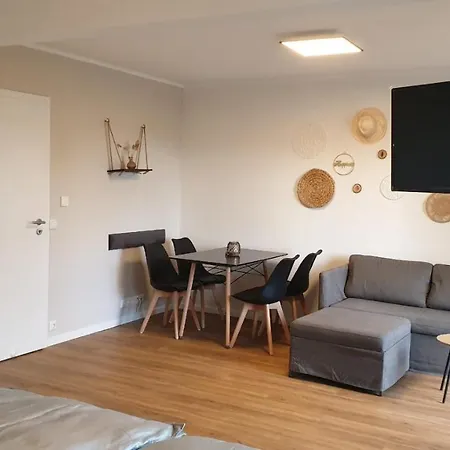 Haus Edda - Mit Garten Und Schlossblick Апартаменты *