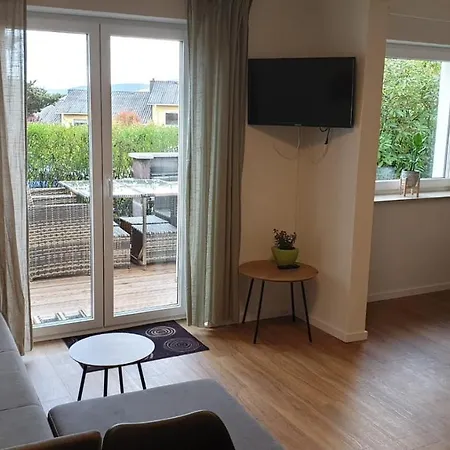 Haus Edda - Mit Garten Und Schlossblick