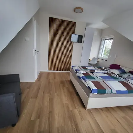 Апартаменты Haus Edda - Mit Garten Und Schlossblick Marburg