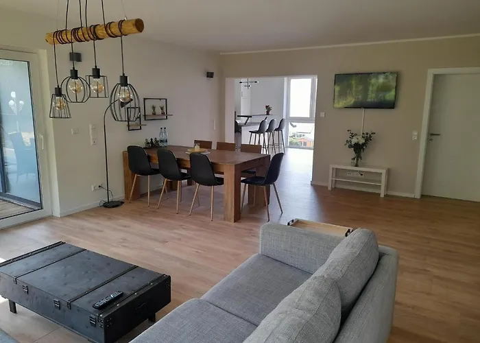 Haus Edda - Mit Garten Und Schlossblick *