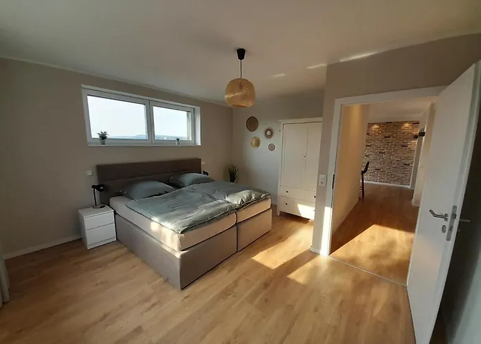 Haus Edda - Mit Garten Und Schlossblick Appartement