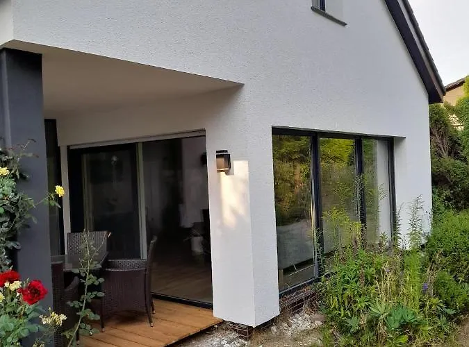 Haus Edda - Mit Garten Und Schlossblick Appartement *